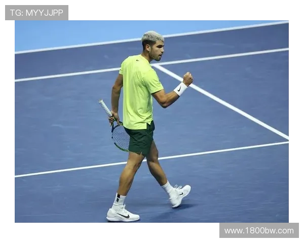 阿尔卡拉斯直落两盘战胜阿利亚西姆 将与辛纳争夺ATP总决赛冠军